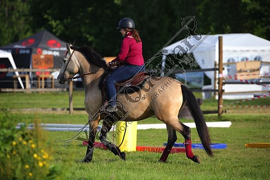 AS7V2510.jpg 1 et 2 Juin 2019 - Ranch de l'Oison -Extreme Cowboy Race Adeline BREDOUX,