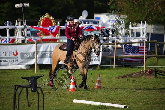 AS7V2527.jpg 1 et 2 Juin 2019 - Ranch de l'Oison -Extreme Cowboy Race Adeline BREDOUX,
