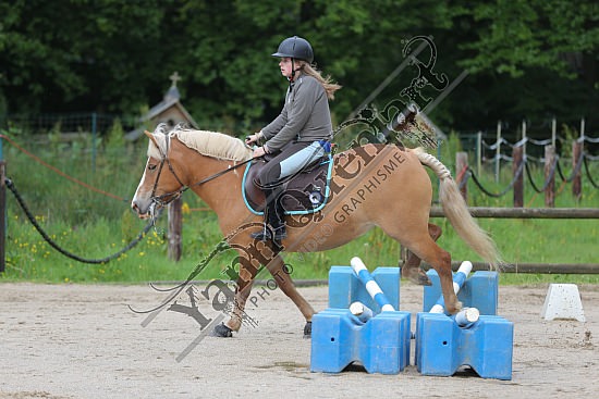 AS7V9718.jpg Jeudi 29 Mai 2014 - Ecurie du val - CSO 