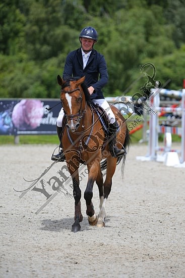 AS7V6915.jpg 3-4 Juillet 2021 : Team Touriste, Quincampoix - CSO Amateur, Pro & Préparatoire Pierre Antoin FREBOURG,