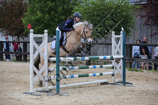 AS7V9255.jpg 22 Mai 2022 : Centre équestre de la Scie, Longueville sur Scie - CSO Club, Poney & Préparatoire 