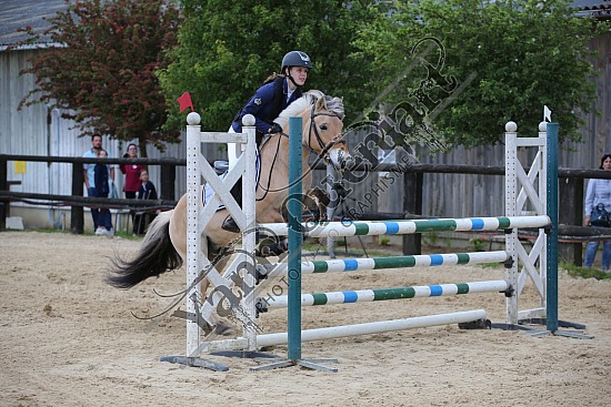 AS7V9254.jpg 22 Mai 2022 : Centre équestre de la Scie, Longueville sur Scie - CSO Club, Poney & Préparatoire 