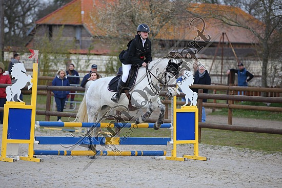 AS7V7468.jpg 12 Mars 2023 : Parc équestre des Sablons, Val de Reuil - CSO Club, Poney & Préparatoire 