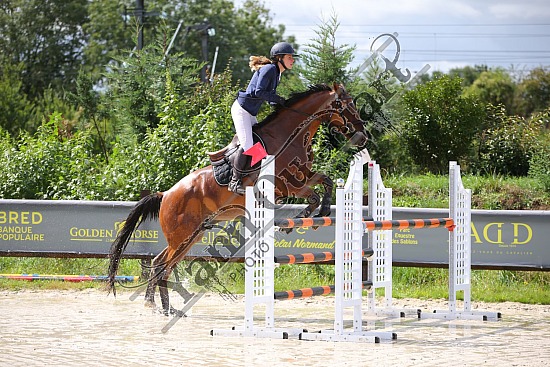 AS7V8756.jpg 25-26-27 Aout 2023 : Parc équestre des Sablons, Val de Reuil - CSO Amateur, Pro & Préparatoire 