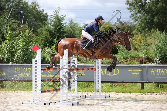 AS7V8758.jpg 25-26-27 Aout 2023 : Parc équestre des Sablons, Val de Reuil - CSO Amateur, Pro & Préparatoire 