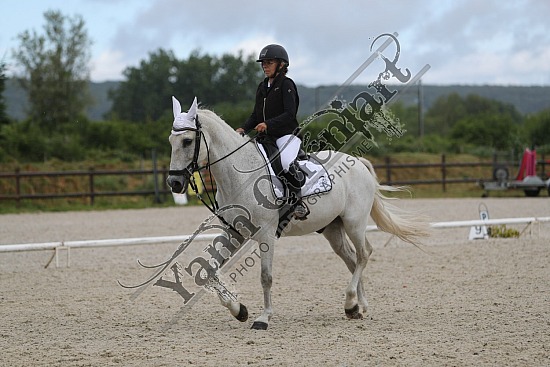 AB3I0771.jpg 25 Mai 2025 : Parc équestre des Sablons, Val de Reuil - Dressage 
