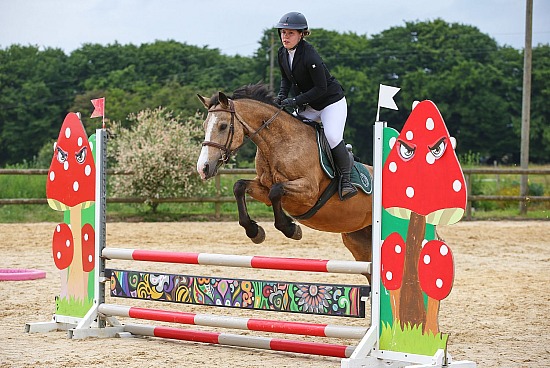 1 Juin 2025 : Ecuries de Saint Paër - CSO Club, Poney